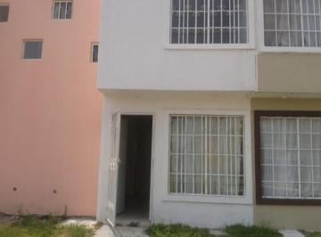 Casa de 2 habitaciones, Apaseo el Grande · Se Renta Casa en Fuentes de Balvanera