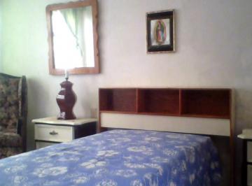 Casa de 1 habitación, Zapopan · Recamara Amueblada Para Caballero