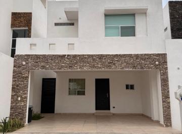 Casa de 3 habitaciones, Apodaca · Se Vende Casa en Zona Rinconada Colonial - Apodaca Centro