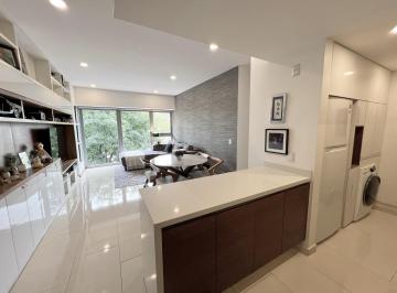 Sala / Comedor · Renta de Depto 90 m² en City Towers / 2 Recámaras 2 Baños 2 Estacionamientos