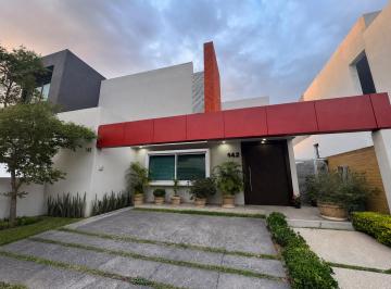 Casa en condominio de 2 habitaciones, Zapopan · Casa en Solares con Recámara en Pb y Potencial de Crecimiento