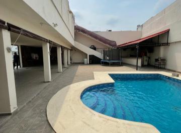 Casa de 3 habitaciones, Apodaca · Residencia con Alberca y Salón de Eventos