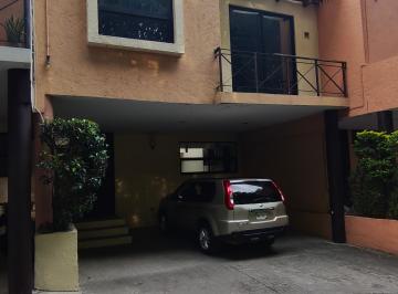 Casa en condominio de 3 habitaciones, Cuernavaca · Casa en Renta Amueblada con Alberca