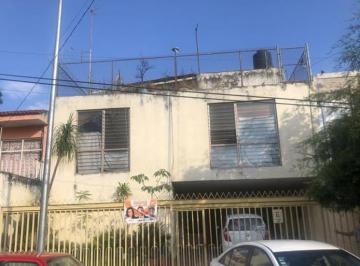 Casa de 5 habitaciones, Guadalajara · Terreno con Casa | Uso de Suelo H4 | a Pasos de Cucei y Tren Ligero L3