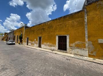 Casa en Venta de 3 habitaciones Ciudad Izamal · Oportunidad Única en El Corazón de Izamal
