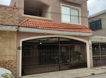 Casa de 3 habitaciones, Centro · Casa Premium Estrellas de Buena Vista
