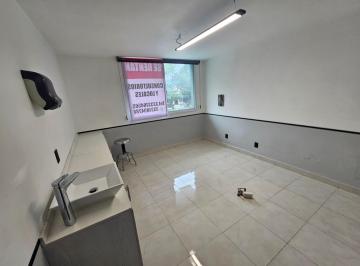 Oficina de 3 habitaciones, Zapopan · Espacio Comercial en Renta, Oficinas Consultorios, Cabinas de Belleza