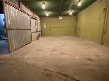 Bodega comercial de 2 habitaciones, Piedras Negras · Se Renta Bodega