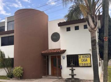 Fachada · ¡Hermosa Casa en Venta en Fraccionamiento San Rafael, Puebla!