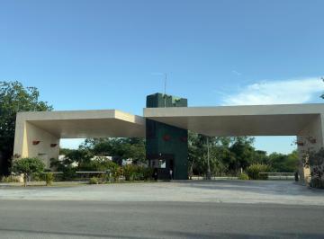ENTRADA AL FRACCIONAMIENTO · Venta de Terreno en Privada Al Norte de Merida