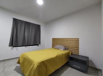 Casa de 1 habitación, León · Habitacion en Renta con Baño Privado Completamente Amueblada Cerca de Ug, Hospit
