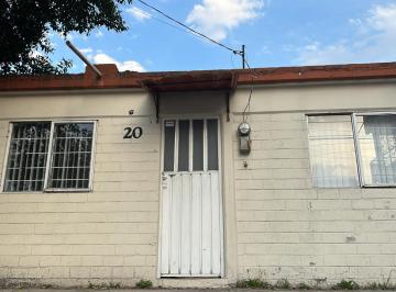 FACHADA · Casa Excelente Ubicacion Para Oficina o Negocio