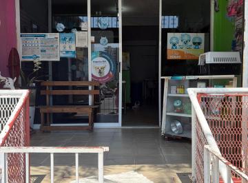 Local comercial , Acapulco de Juárez · Local Frente Al Mercado de Icacos