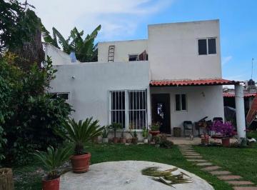 Casa de 3 habitaciones, Cuernavaca · Casa Al Norte de Cuernavaca · El Mejor Clima · 2 Plantas