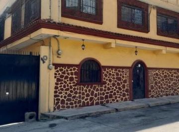 Casa de 5 habitaciones, Cuernavaca · Oportunidad de Inversión️ en Cuernavaca! Propiedad con Escritura y Docu