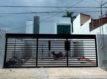 Casa en condominio de 4 habitaciones, Jiutepec · Casa en Preventa en Las Fincas, Jiutepec — 4 Recámaras, 300 m² de Terreno, Acept