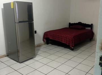 Departamento de 1 habitación, Solidaridad · Renta de Cuarto C/cama y Refrigerador