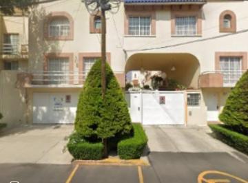 Casa en condominio de 3 habitaciones, Benito Juárez · Casa en Condominio Renta