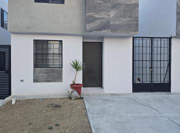 Casa de 2 habitaciones, Juárez · Casa en Fraccionamiento Frente a La Uanl Unidad Juarez