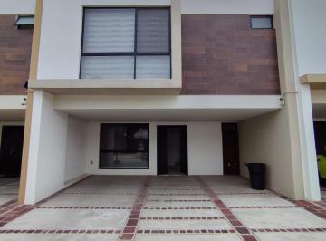 Casa de 3 habitaciones, León · Casa en Fraccionamiento Residencial Aldaba