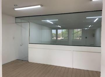 Local comercial de 3 habitaciones, Azcapotzalco · Local Comercial y Oficina, Calzada Vallejo Cerca Centro Comercial Vía Vallejo