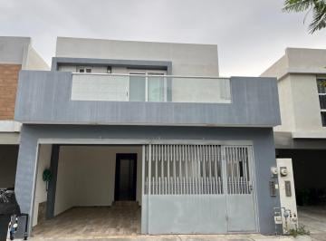 Casa de 3 habitaciones, Apodaca · Renta Casa Arbado Colomos