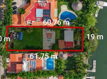 Terreno / Lote , Bahía de Banderas · Terreno Sobre Canal Principal de Nuevo Vallarta