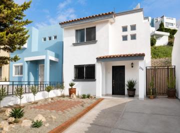 Casa de 3 habitaciones, Ensenada · Casa Familiar de Tres Recámaras en Una Cerrada Tranquila, Sin Tráfico de Paso