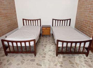 Departamento de 1 habitación, Querétaro · Recámara Amueblada P/1 - 2 Chicas Centro Qro.