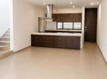 Casa en condominio de 2 habitaciones, Mérida · Townhouse Recién Remodelado con Paneles Solares. Maculi Townhouses.