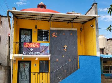 Departamento de 2 habitaciones, Villa Guerrero · Propiedad con Dos Departamentos Independientes