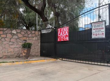 Casa en condominio de 3 habitaciones, León · Bonita y Céntrica Casa Cerca de Poliforum