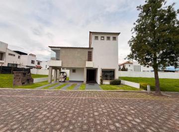 Casa en condominio de 3 habitaciones, Metepec · Exclusiva Casa en Renta en Condado del Valle, Metepec