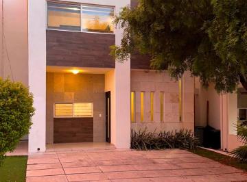 Casa de 3 habitaciones, Hermosillo · Moderna Casa en Renta Siena Residencial