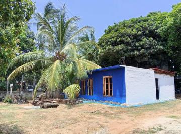 Casa de 2 habitaciones, Santa María Colotepec · Casa con Patio Amplio en Puerto Escondido