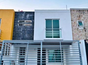 Casa de 4 habitaciones, Zapopan · Casa en Venta Zapopan