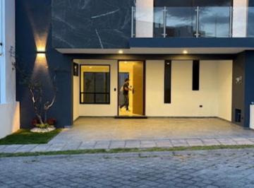 Casa de 3 habitaciones, Puebla · Casa en Venta en Fraccionamiento Punta del Sol ️