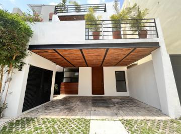 Casa de 4 habitaciones, Solidaridad · Casa en Venta de 4 Recámaras