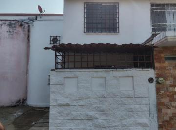 Casa de 3 habitaciones, Veracruz · Casa con Alberca en Cluster