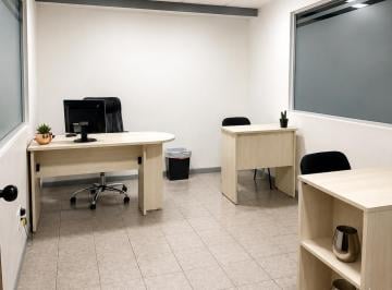 Oficina , Guadalajara · Oficina Ejecutiva en Renta – Recibe a Tus Clientes en un Ambiente Profesional
