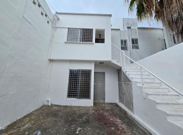 Casa de 3 habitaciones, Cancún · Se Vende Propiedad Sobre Av