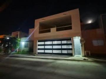 Casa de 2 habitaciones, Mérida · Renta de Casa en Privada Miraverde