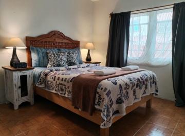 Departamento de 1 habitación, ApetatitlAn de Antonio Carvajal · Suite Amueblada