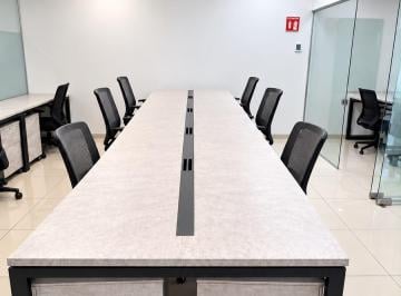 Oficina de 13 habitaciones, Zapopan · Oficina Plug & Play