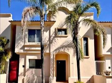 Casa en condominio de 3 habitaciones, Tlajomulco de Zúñiga · Casa en Venta en Villa California, Tlajomulco