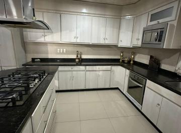 Casa de 4 habitaciones, Culiacán · Hermosa Casa con Detalles de Lujo