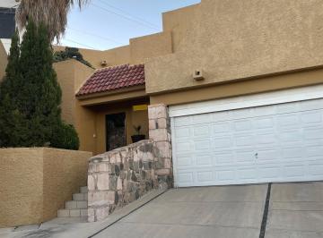 Casa de 3 habitaciones, Chihuahua · Casa en Venta Fraccionamiento Campanario, Chihuahua, Chihuahua