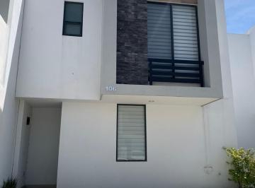 Casa de 3 habitaciones, León · Venta de Casa en Capittala Cerca de Hospital General
