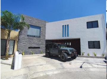 Casa de 3 habitaciones, Corregidora · Subasta Cesion de Derechos