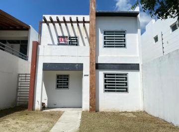Casa de 2 habitaciones, Culiacán · Se Renta Casa en Fraccionamiento La Rioja